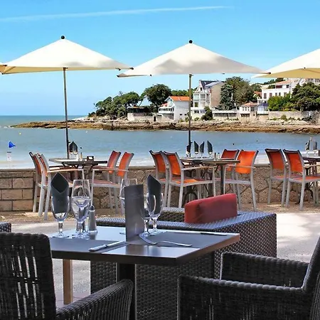 Apartment Appartement-jardinet 300 M St Palais Sur Saint-Palais-sur-Mer